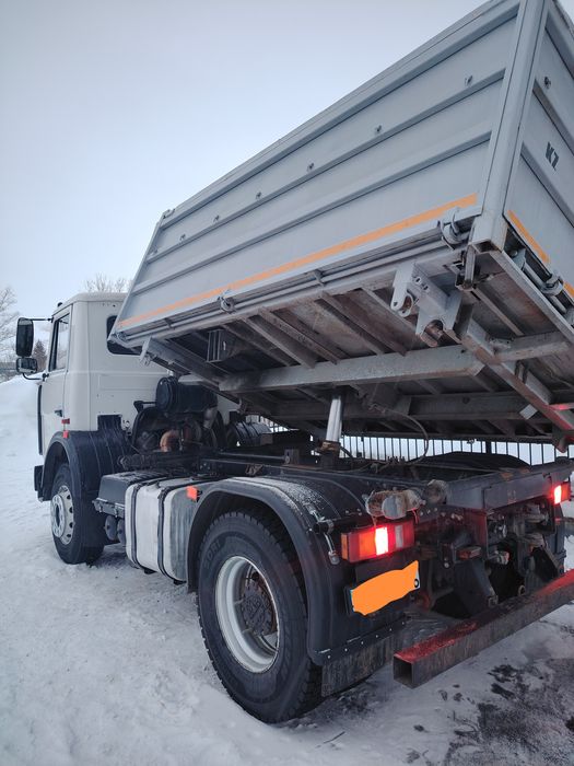 Продам Маз 555102 сельхозник