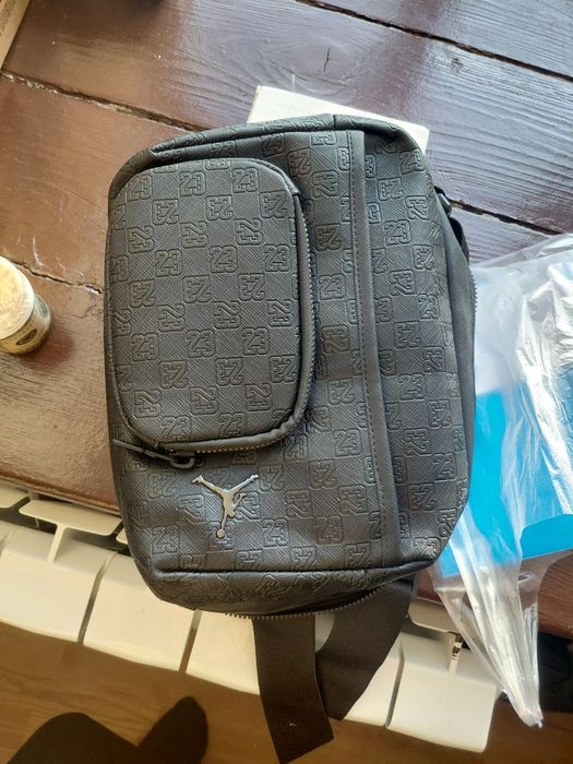 Борсетка: Jordan Jam Monogram Sling Bag