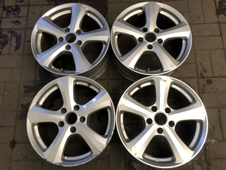 Диски на БМВ/Т5/Одиссей