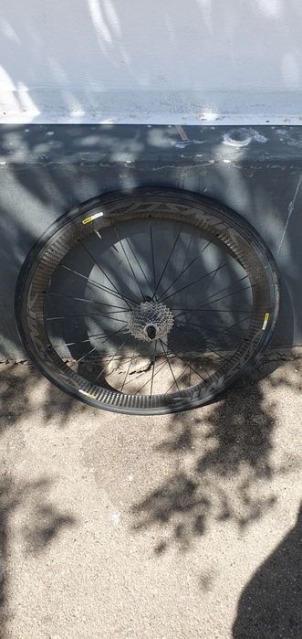 Roata bicicleta full carbon 28 mavic