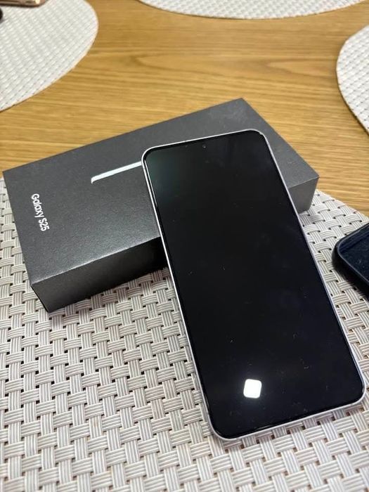 Продавам Samsung s25 бартер