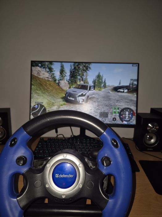 Продам мощный игровой компьютер 
intel core