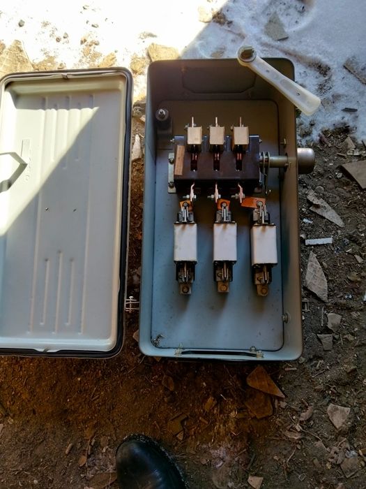 Продам рубильник