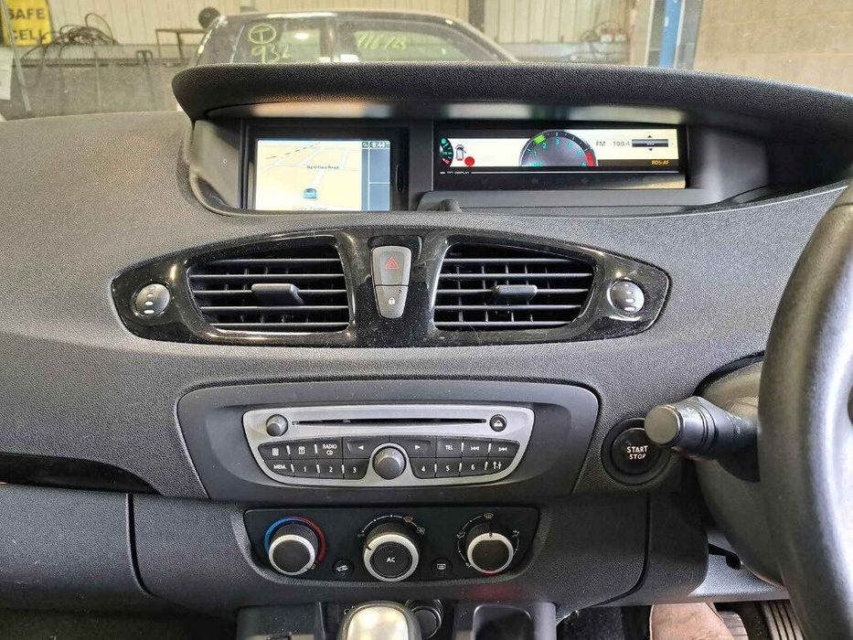 Carcasa filtru motorina Renault Scenic 3 (2009-2011) 2011