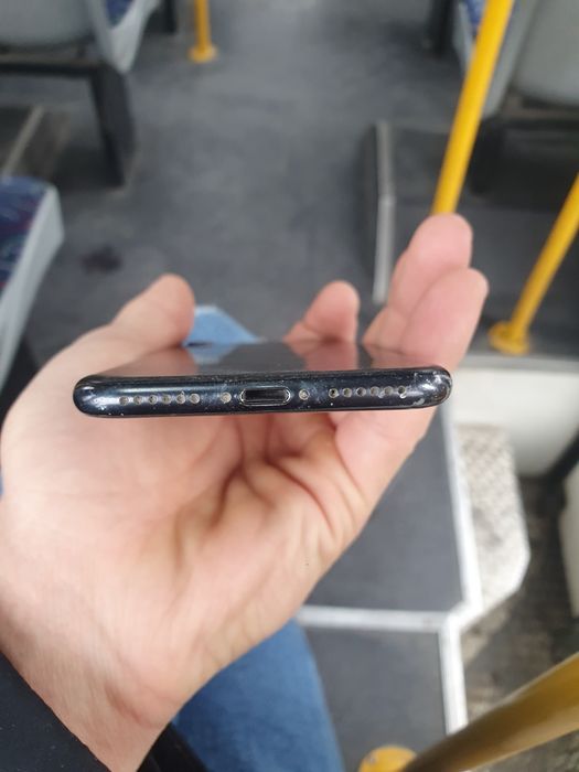 IPhone 7 uzi Karopka yuq