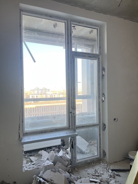 3-х камерный пластиковый окна с дверю