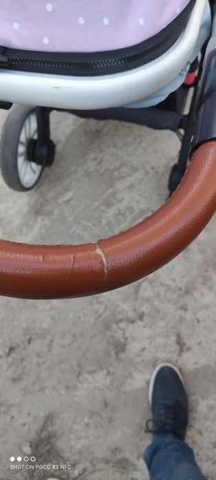 Продавам бебешка количка 3 в 1 Kikkaboo