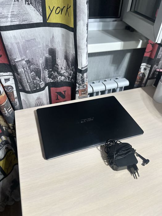Ноутбук ASUS X550CC