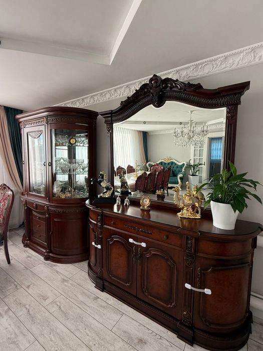 Продам гарнитур