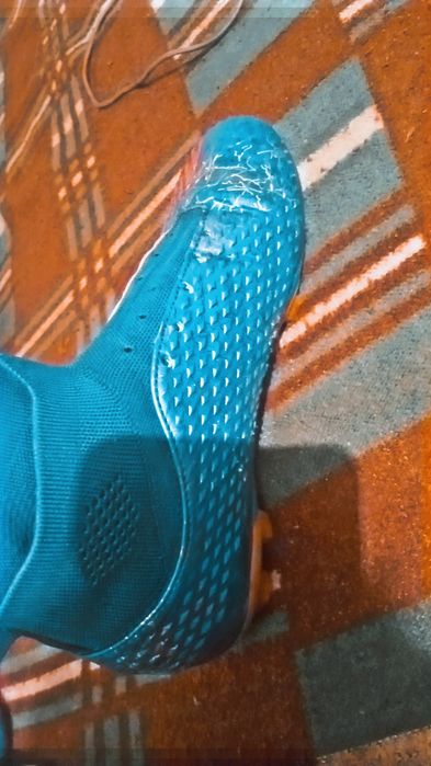 Vand ghete de fotbal