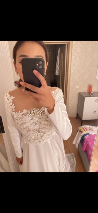 Свадебное платье