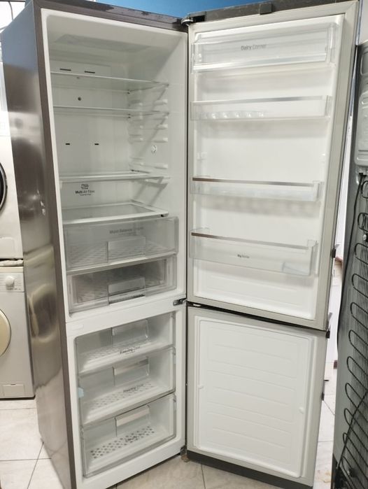 Продам холодильник марка LG