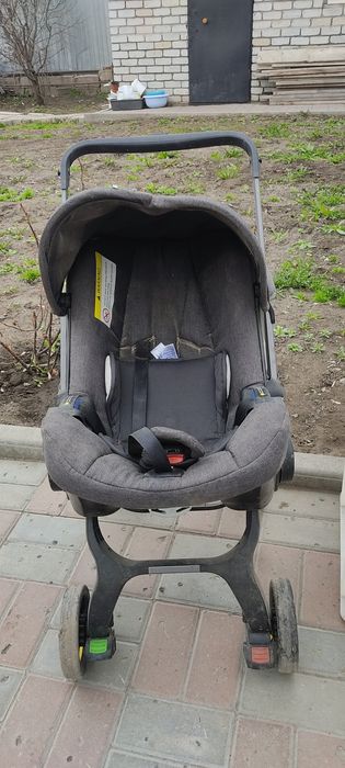 Продам детскую коляску.