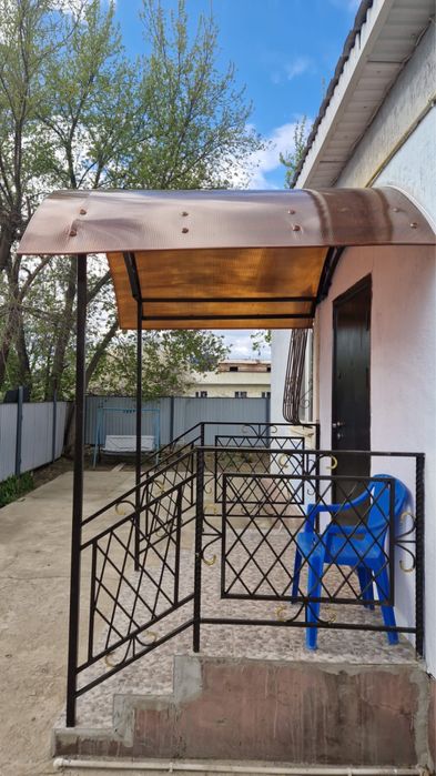 Поликарбонатный лист для навеса (новый)