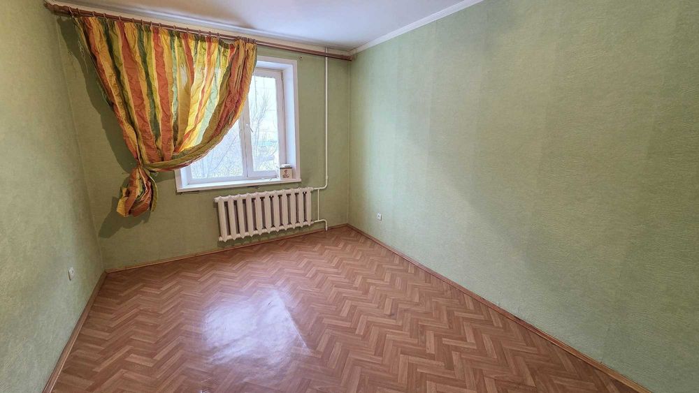 Продам 2х ком квартиру в 7 мкр