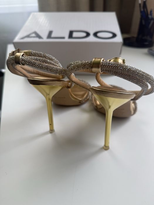 Sandale aldo cu toc 37
