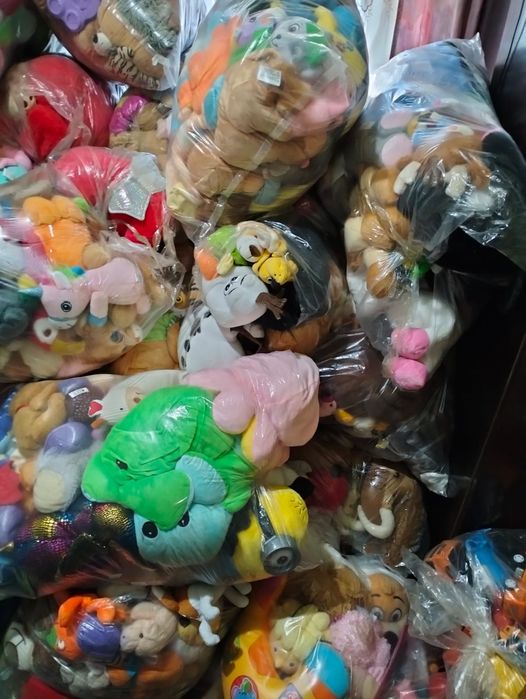 Vând jucării de pluș la sac calitate 1 extra