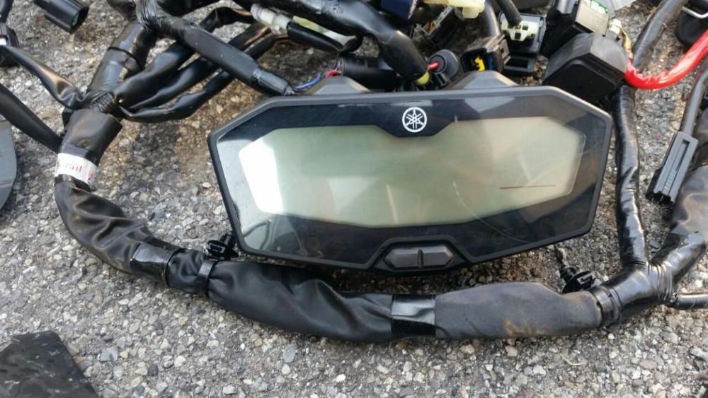 НА ЧАСТИ ЯМАХА МТ 07 2015 година yamaha mt 07