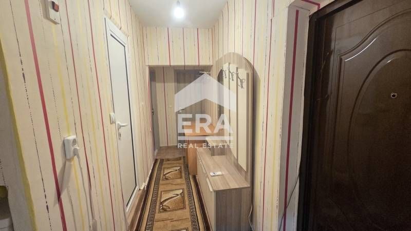 Дава се под наем Тристаен апартамент в Варна, Аспарухово - 65 кв.м за 428.91 € - Снимка #2