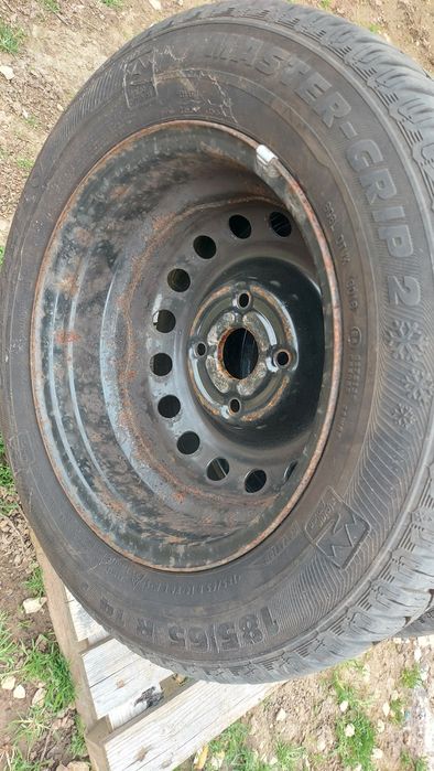 185 65 14 зимни гуми 7мм грайфер semperit master grip 2