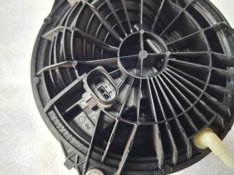 5G9827469D Нова оригинална Емблема за багажник VW Golf 7 Polo T‑Roc