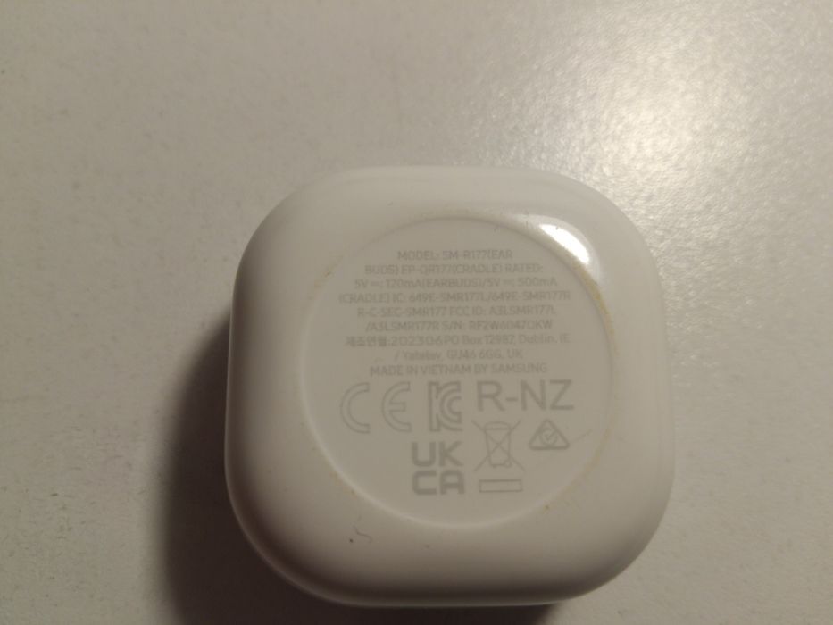 Carcasă + 1 Cască Originală Samsung Galaxy Buds2 (SM-R177)