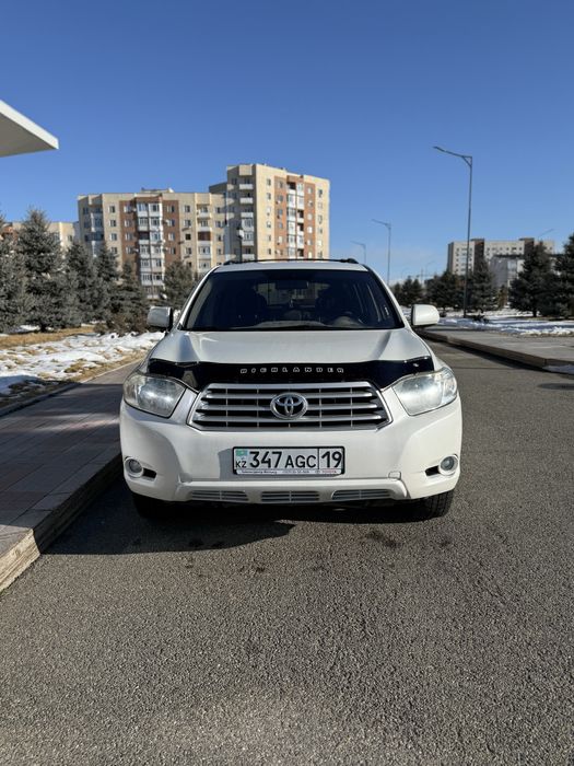 продам тойота хайландер или обмен