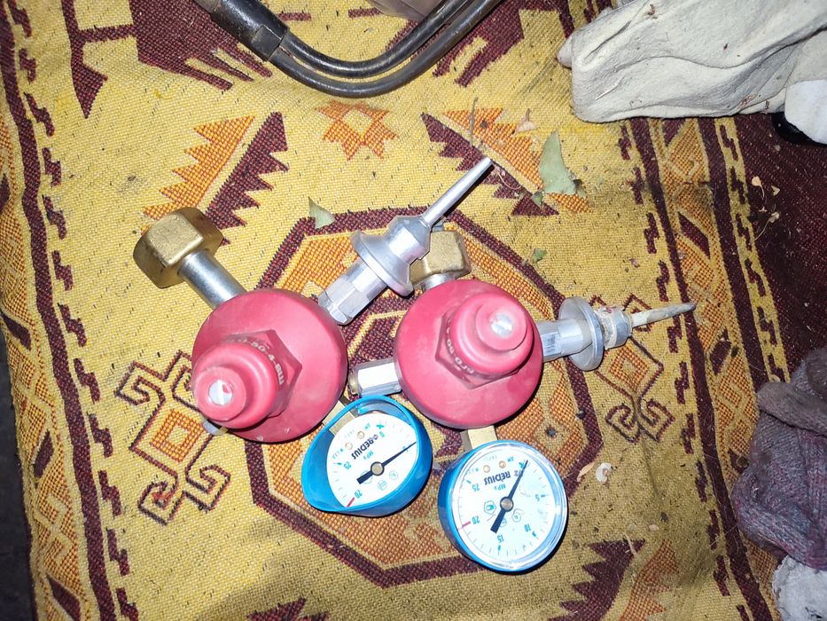 Редуктор баллон гелий виллы пилы топорв