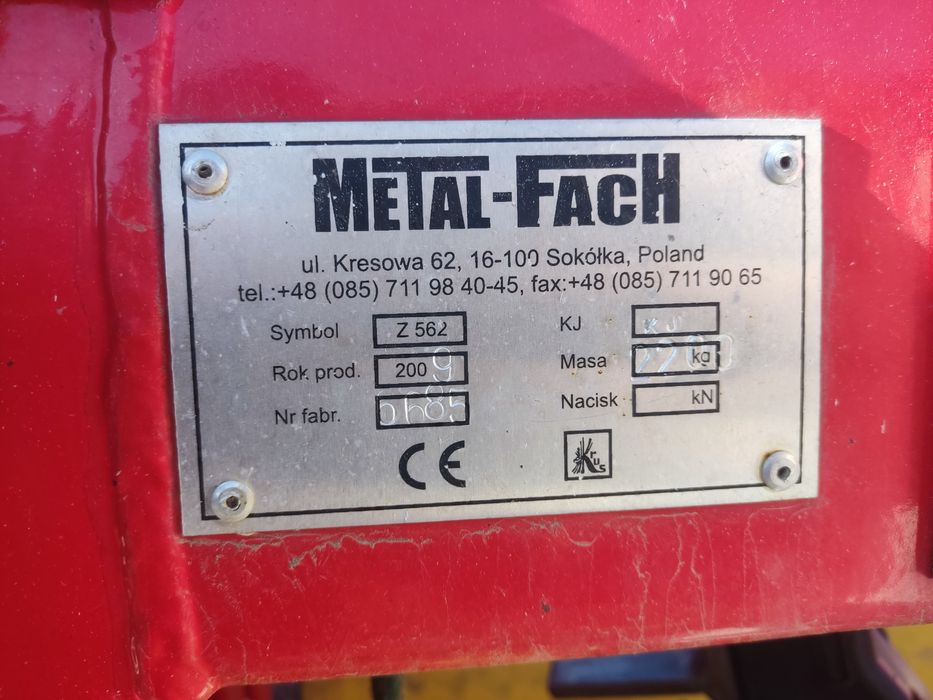 Пресс подборщик Metal-Fach Z-562