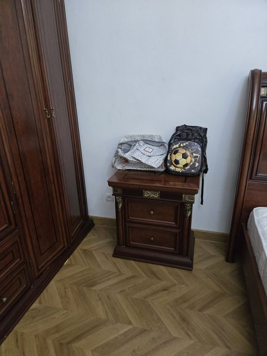 Спальный гарнитур