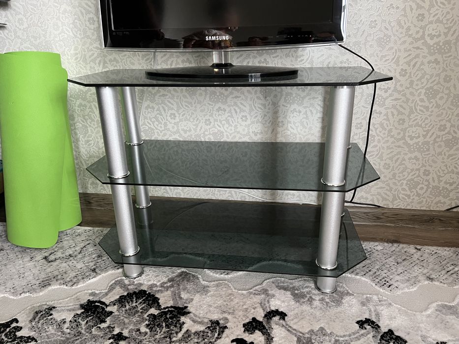 Продам подставку под телевизор