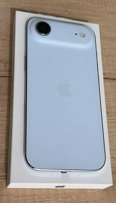 Iphone 17 air като нов
