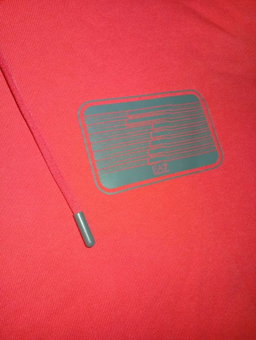 EA7 Emporio Armani Hanorac & Pantaloni Trening masura L 100% Originali