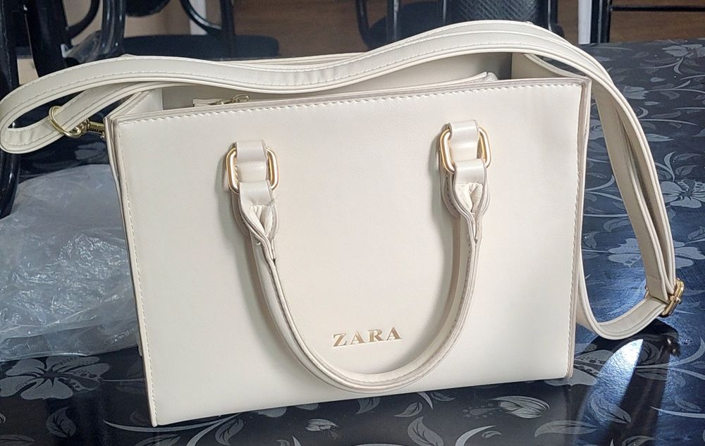 Сумка белая в хорошем состоянии