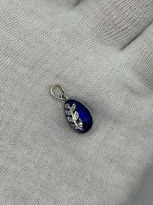 LANT + PANDANTIV AUR alb 14K - OU de Paste + Email - Model Faberge !