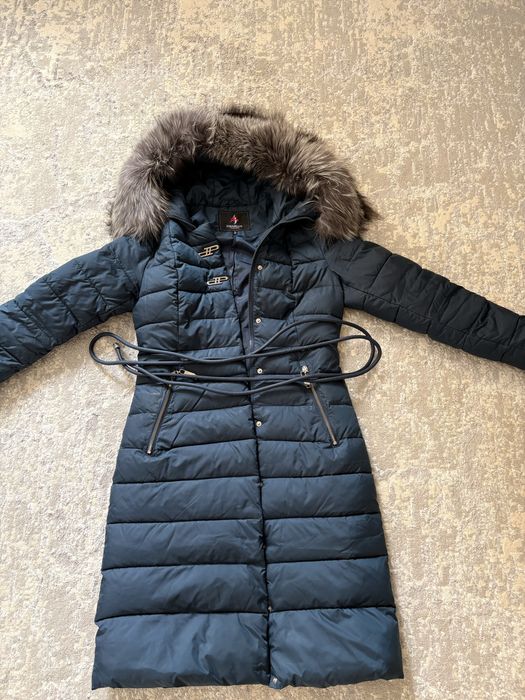 Зимняя женская куртка