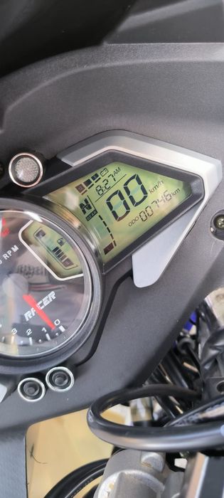 Продам мотоцикл спортивный