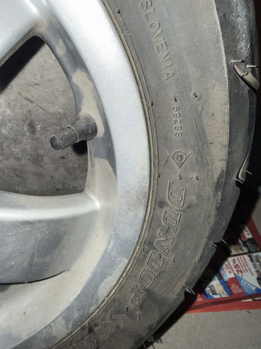 Гума за скутер dunlop
