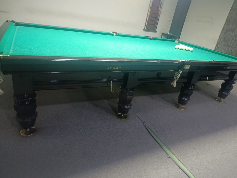 Бильярдный стол sby 12 футов.