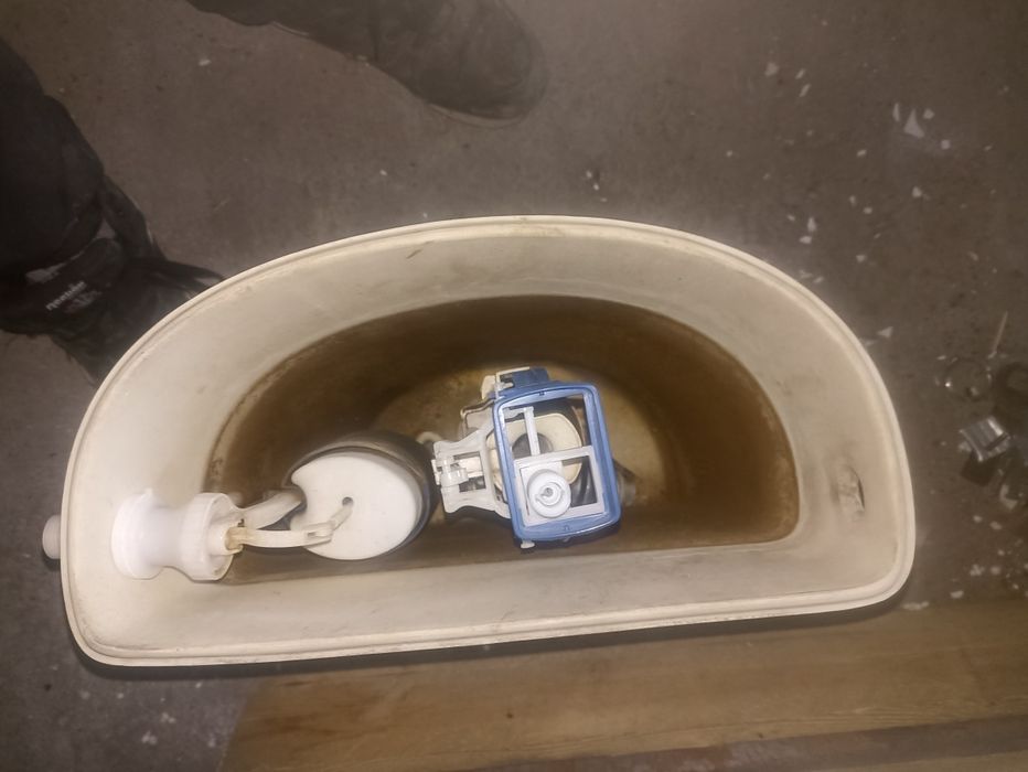 Бочек для унитаза