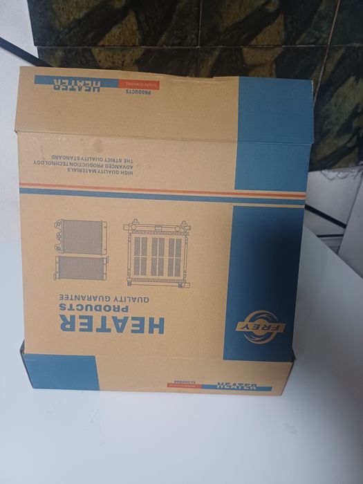 Радиатор печки мерседес 124.