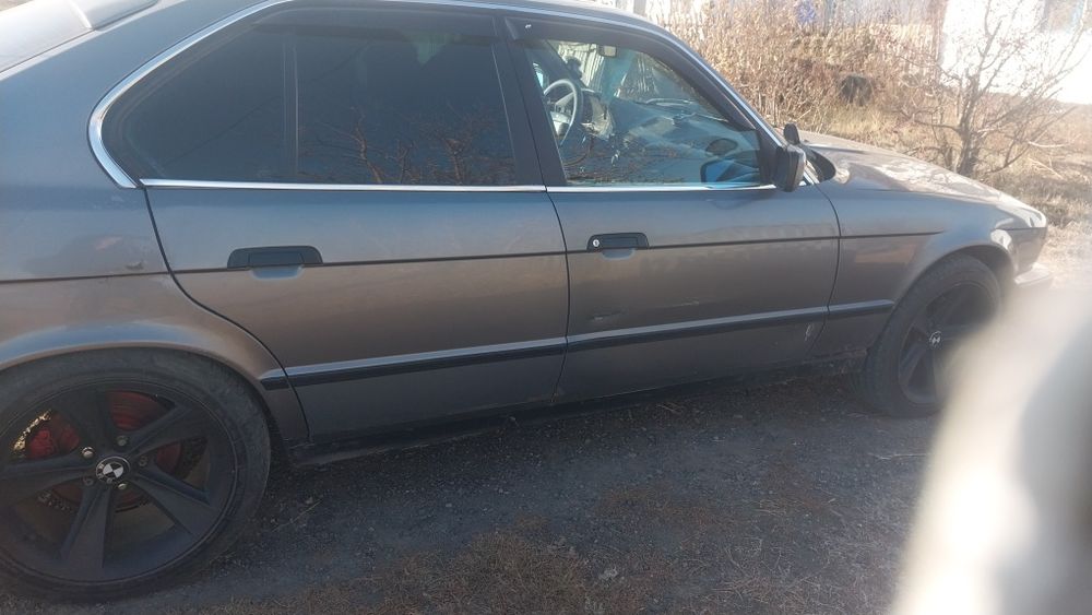 Продам на полном ходу ,сел и поехал.