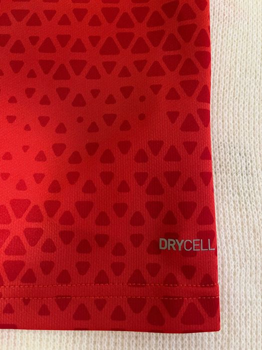 Оригинален спортен екип на Milan, Размер 164 см - за 13/14 г.