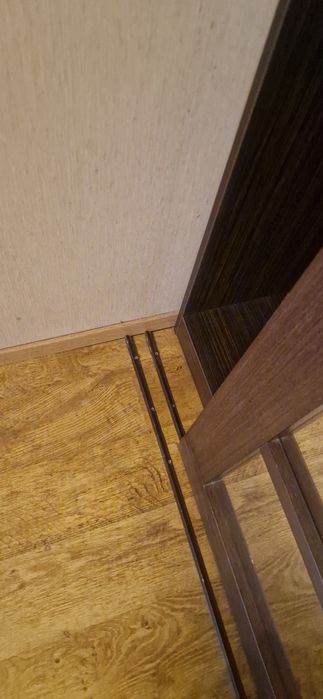 Вместительный шкаф бу