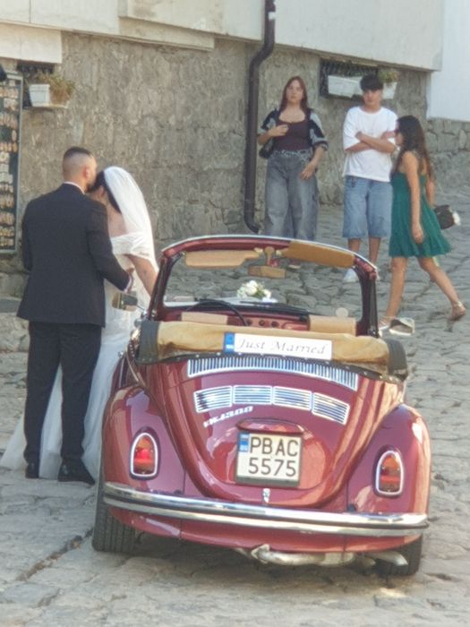 Ретро автомобил под наем за абитуренски бал, сватба, фото сесия, видео