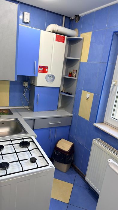 Închiriez garsonieră
