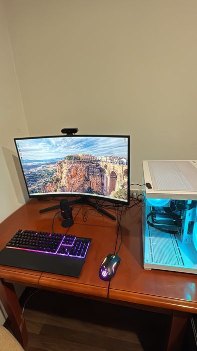 Level up computer set