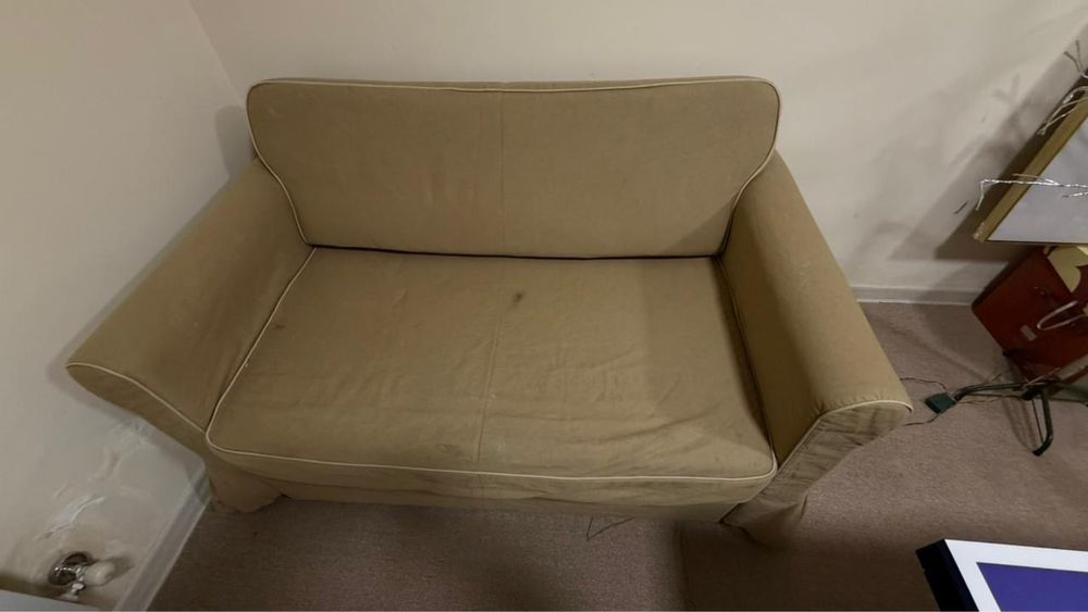Диван раскладной, двухместный