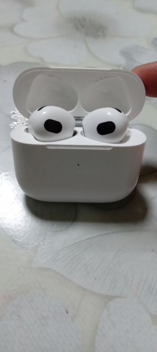 AirPods с гарантей