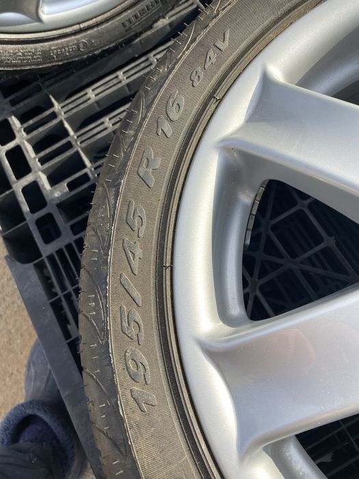 16 цола 4 х 100 мм Киа , Тойота , Сузики , Дайхатсу